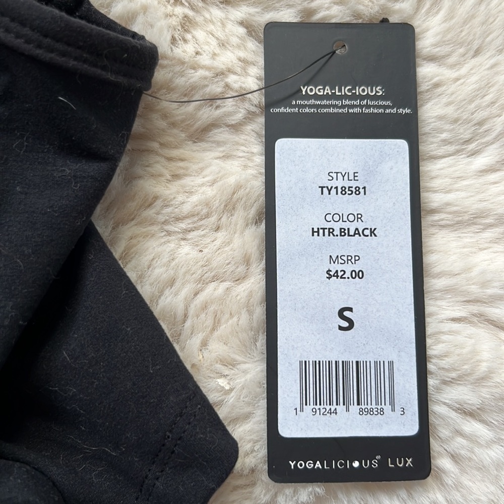NWT Yogalicious Lux Black Crop Top Size Small - Picture 6 of 6